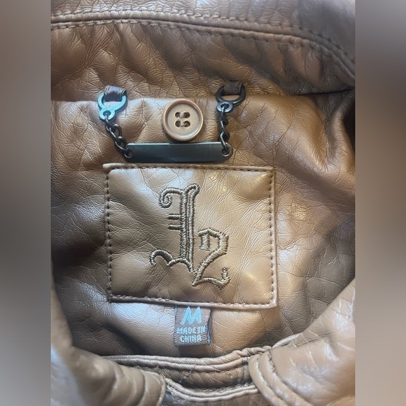 L2 - Tan Faux Leather Jacket Sz M - Picture 2 of 5